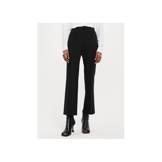 Boss Spodnie materiałowe Tizora 50512821 Czarny Regular Fit ze sklepu MODIVO w kategorii Spodnie damskie - zdjęcie 170424812