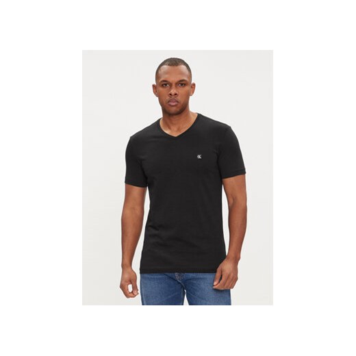 Calvin Klein Jeans T-Shirt Embro Badge J30J325212 Czarny Slim Fit ze sklepu MODIVO w kategorii T-shirty męskie - zdjęcie 170424964