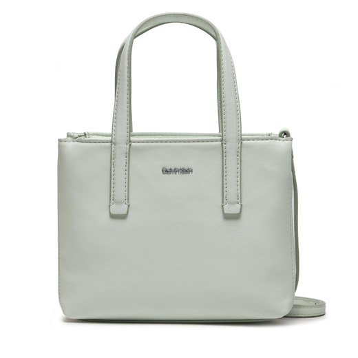 Torebka Calvin Klein Ck Must K60K611675 Zielony ze sklepu eobuwie.pl w kategorii Torby Shopper bag - zdjęcie 170426240