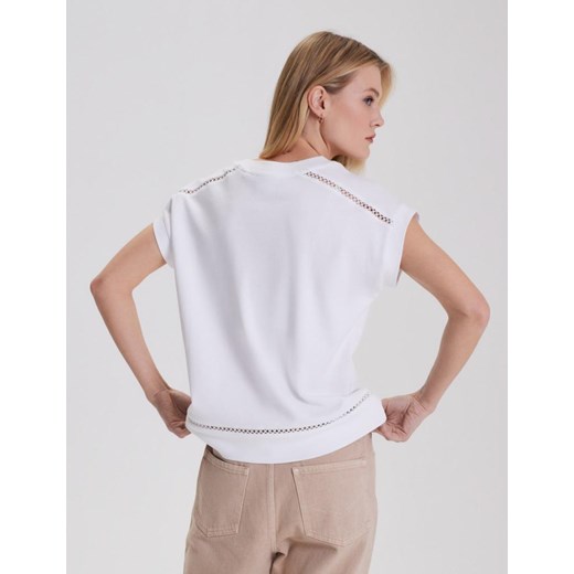 Diverse bluzka damska z okrągłym dekoltem z krótkimi rękawami biała 