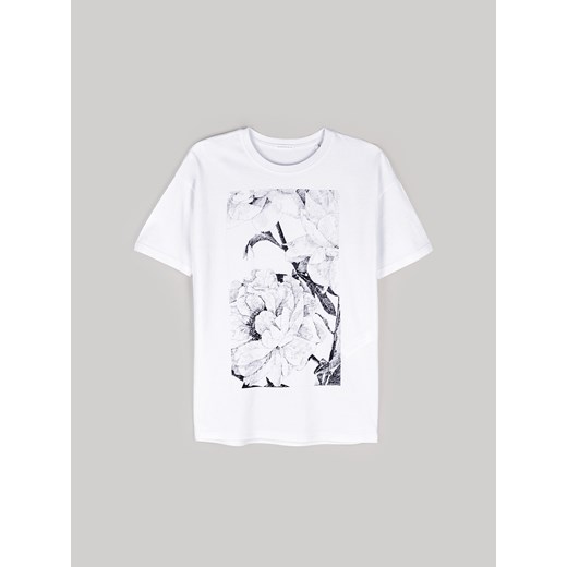 GATE T-shirt o luźnym kroju, wykonany z bawełny 34 ze sklepu gateshop w kategorii Bluzki damskie - zdjęcie 170433454