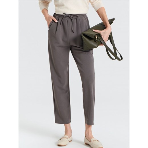 Sinsay - Spodnie - szary ze sklepu Sinsay w kategorii Spodnie damskie - zdjęcie 170438873