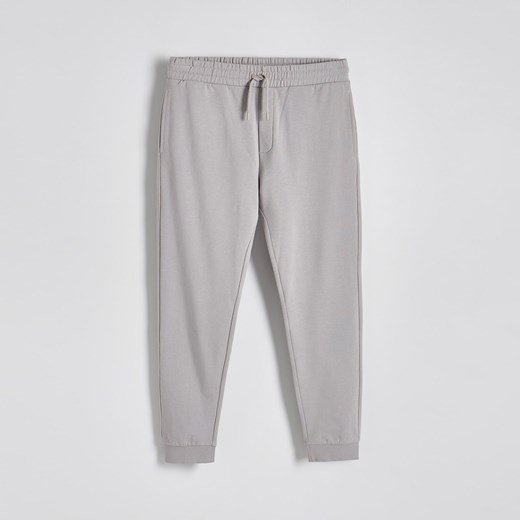 Reserved - Spodnie dresowe ze ściągaczem - jasnoszary ze sklepu Reserved w kategorii Spodnie męskie - zdjęcie 170498982