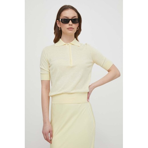 Calvin Klein bluzka damska jedwabna z kołnierzykiem żółta na lato z krótkim rękawem 