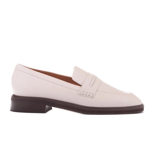 Marco Shoes Loafersy Charlize białe ze sklepu ButyModne.pl w kategorii Mokasyny damskie - zdjęcie 170513483