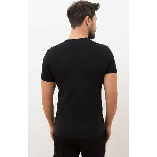 Czarna koszulka męska na krótki rękaw w serek Ikar, Kolor czarny, Rozmiar M, Italian Fashion ze sklepu Primodo w kategorii T-shirty męskie - zdjęcie 170514102