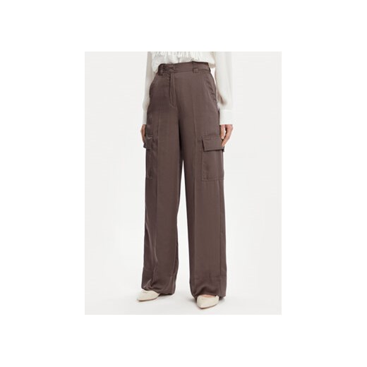 Marella Spodnie materiałowe Khat 2413131131 Brązowy Relaxed Fit ze sklepu MODIVO w kategorii Spodnie damskie - zdjęcie 170518692