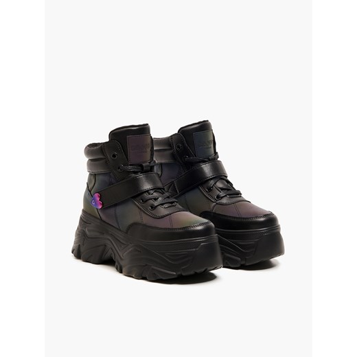 Cropp - Czarne buty za kostkę z efektem holo - czarny Cropp 37 okazja Cropp