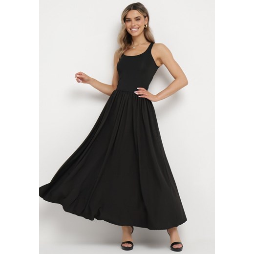 Czarna Rozkloszowana Sukienka Długa na Ramiączkach Dalyssa ze sklepu Born2be Odzież w kategorii Sukienki - zdjęcie 170528723