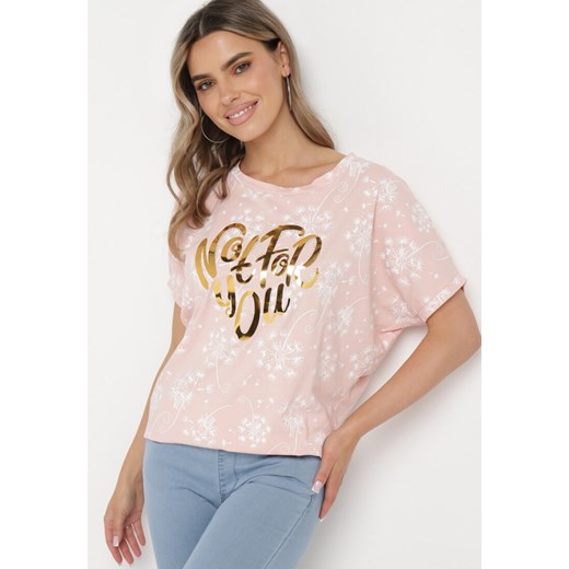 Różowy Bawełniany T-shirt z Rękawami Typu Nietoperz z Cyrkoniami i Nadrukiem Sevres ze sklepu Born2be Odzież w kategorii Bluzki damskie - zdjęcie 170542572