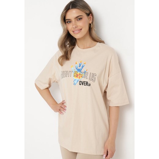 Beżowy T-shirt z Nadrukiem z Przodu i na Plecach z Bawełny Darca ze sklepu Born2be Odzież w kategorii Bluzki damskie - zdjęcie 170542633