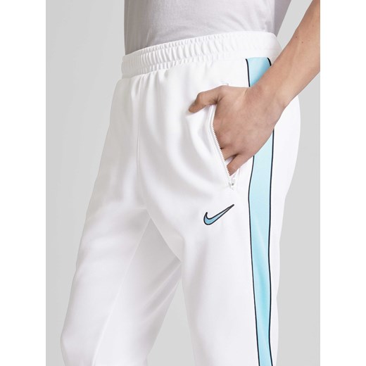 Spodnie dresowe z wyhaftowanym logo Nike XL Peek&Cloppenburg 