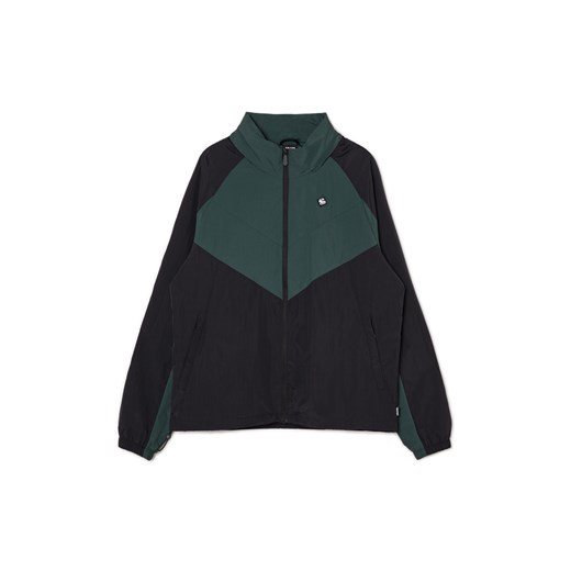 Cropp - Czarno-ciemnozielona sportowa kurtka z kapturem - zielony ze sklepu Cropp w kategorii Kurtki męskie - zdjęcie 170576672