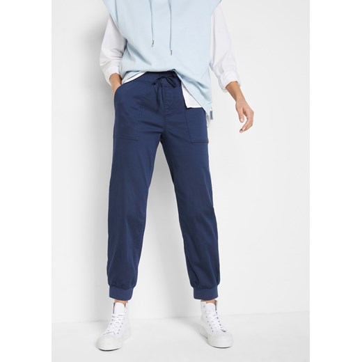 Spodnie twillowe z wygodnym paskiem ze sklepu bonprix w kategorii Spodnie damskie - zdjęcie 170600600