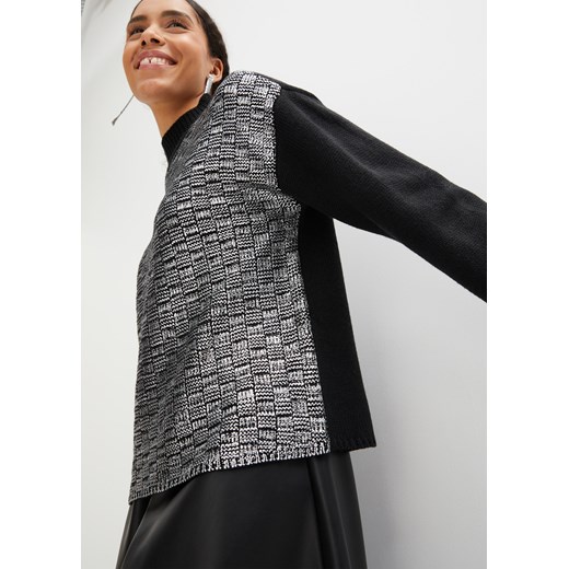 Sweter z połyskującym nadrukiem ze sklepu bonprix w kategorii Swetry damskie - zdjęcie 170607134