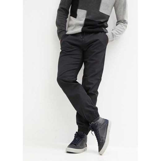 Spodnie chino z gumką w talii, ze stretchem, Loose Fit Straight ze sklepu bonprix w kategorii Spodnie męskie - zdjęcie 170613052