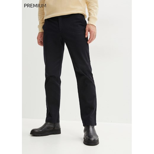 Spodnie chino essential ze stretchem, Regular Fit Staight, bawełna organiczna ze sklepu bonprix w kategorii Spodnie męskie - zdjęcie 170614702