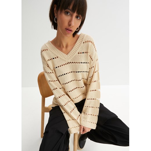 Sweter w ażurowy wzór ze sklepu bonprix w kategorii Swetry damskie - zdjęcie 170618660
