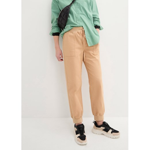 Spodnie twillowe z wygodnym paskiem ze sklepu bonprix w kategorii Spodnie damskie - zdjęcie 170620601