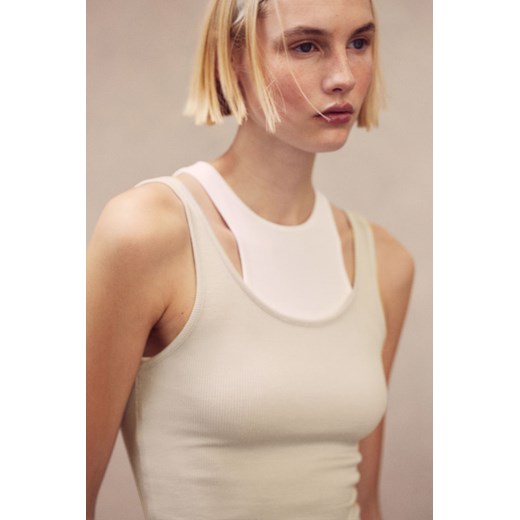 H & M - Dwuwarstwowa koszulka w prążki - Beżowy ze sklepu H&M w kategorii Bluzki damskie - zdjęcie 170635362