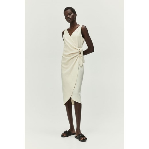 H & M - Kopertowa sukienka o strukturalnej powierzchni - Beżowy ze sklepu H&M w kategorii Sukienki - zdjęcie 170635803