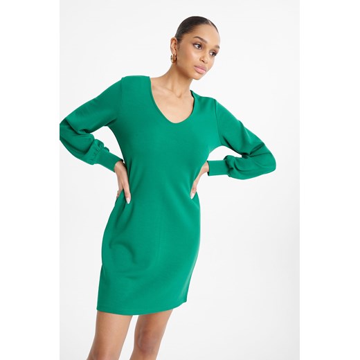 Sukienka Greenpoint zielona z długimi rękawami w serek mini prosta 