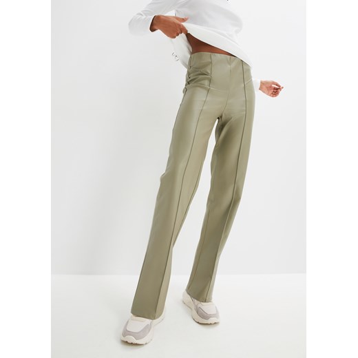Spodnie ze sztucznej skóry z szerokimi nogawkami ze sklepu bonprix w kategorii Spodnie damskie - zdjęcie 170649144