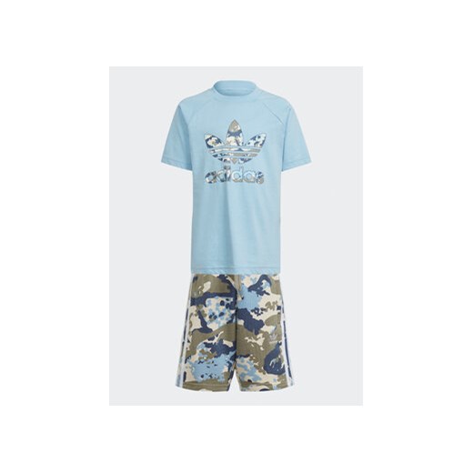adidas Komplet t-shirt i spodenki Camo IR7810 Niebieski Regular Fit ze sklepu MODIVO w kategorii Komplety chłopięce - zdjęcie 170659440