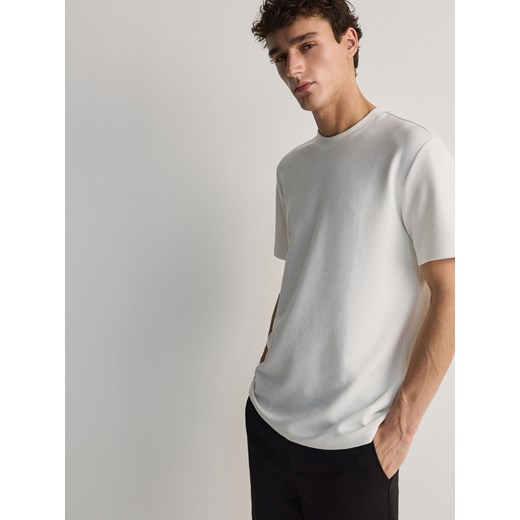 Reserved - T-shirt comfort z wiskozą - złamana biel ze sklepu Reserved w kategorii T-shirty męskie - zdjęcie 170687612