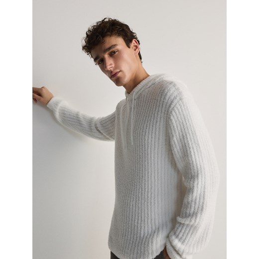Reserved - Sweter z kapturem - złamana biel ze sklepu Reserved w kategorii Swetry męskie - zdjęcie 170687750