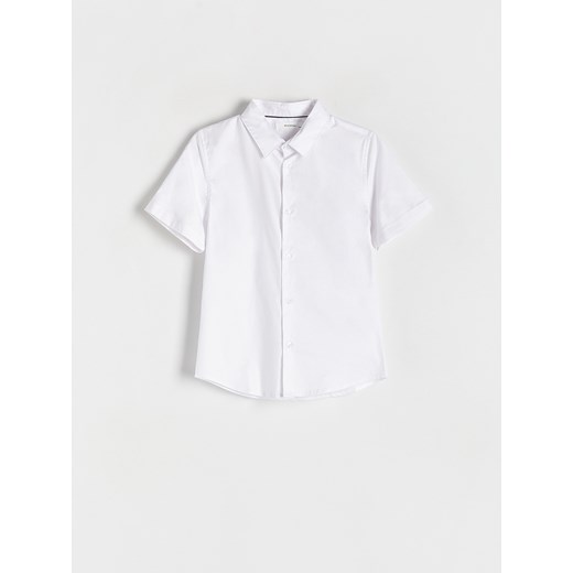 Reserved - Bawełniana koszulka z kołnierzykiem - biały ze sklepu Reserved w kategorii Koszule chłopięce - zdjęcie 170694921