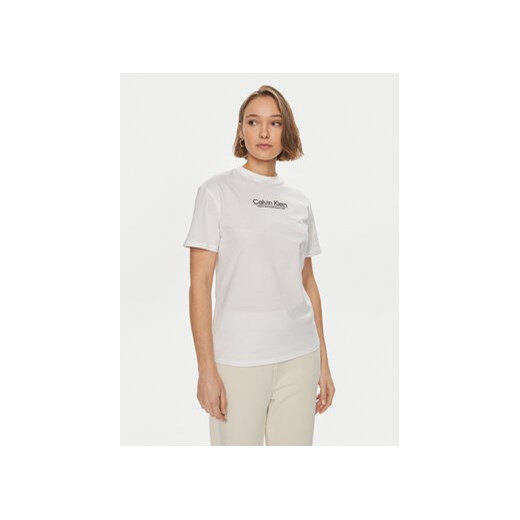 Calvin Klein T-Shirt Coordinates K20K207005 Biały Regular Fit ze sklepu MODIVO w kategorii Bluzki damskie - zdjęcie 170696402