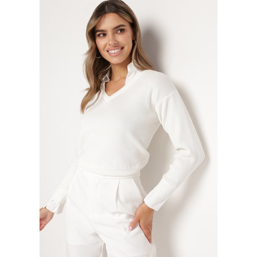 Biały Sweter z Koszulową Wstawką i Dekoltem w Serek Terviap ze sklepu Born2be Odzież w kategorii Swetry damskie - zdjęcie 170723241