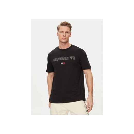 Tommy Hilfiger T-Shirt 85' MW0MW34427 Czarny Regular Fit ze sklepu MODIVO w kategorii T-shirty męskie - zdjęcie 170726122