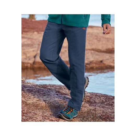 Sportowe spodnie z mikrofibry ze sklepu Atlas For Men w kategorii Spodnie męskie - zdjęcie 170730201