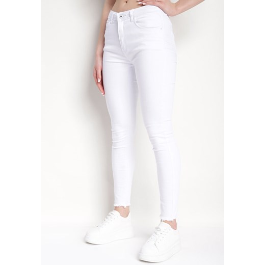 Białe Jeansy o Fasonie Skinny Fernal ze sklepu Born2be Odzież w kategorii Jeansy damskie - zdjęcie 170735900