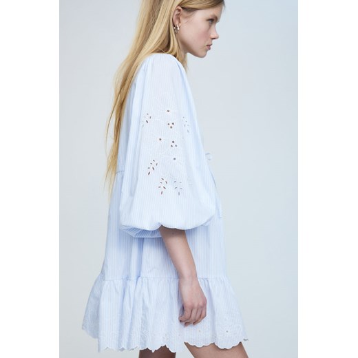 H & M - Sukienka z haftem angielskim - Niebieski ze sklepu H&M w kategorii Sukienki - zdjęcie 170740022