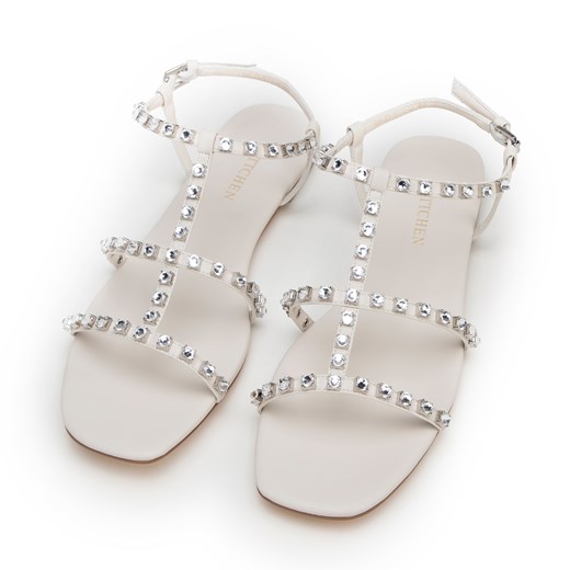 Damskie sandały skórzane z kryształkami kremowe ze sklepu WITTCHEN w kategorii Sandały damskie - zdjęcie 170742914
