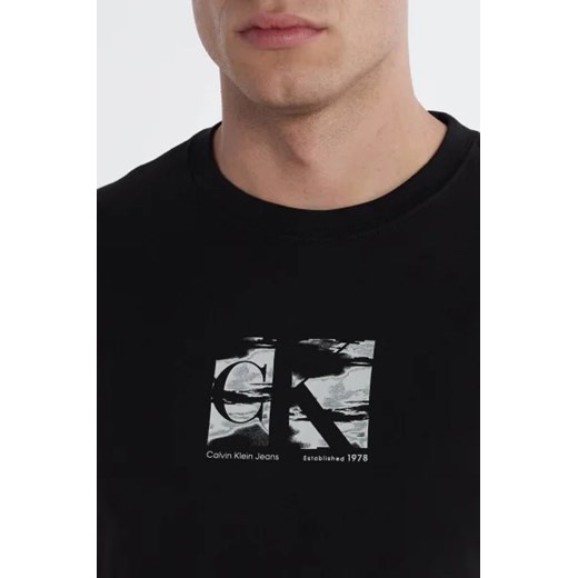T-shirt męski Calvin Klein czarny w stylu młodzieżowym z krótkim rękawem 