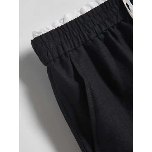 Reserved - Szorty z kontrastową lamówką - czarny Reserved XL Reserved