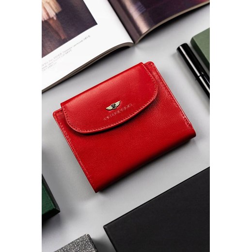 Peterson Mały, skórzany portfel damski na zatrzask- czerwony ze sklepu 5.10.15 w kategorii Portfele damskie - zdjęcie 170772724