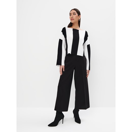 Mohito - Spodnie z szeroką nogawką - czarny Mohito 32 Mohito