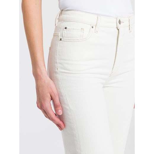 Cross Jeans Dżinsy - Comfort fit - w kolorze białym Cross Jeans W28 okazja Limango Polska