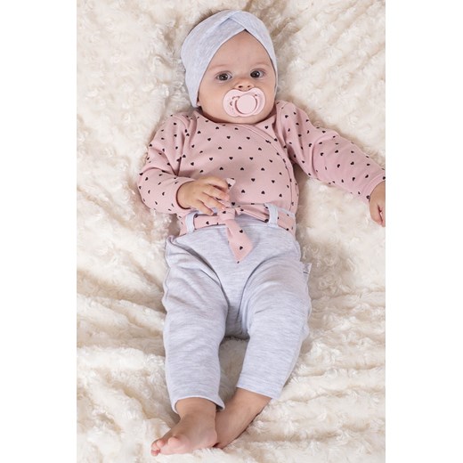 Bawełniane spodnie niemowlęce dziewczęce szare z ozdobnym paskiem ze sklepu 5.10.15 w kategorii Spodnie i półśpiochy - zdjęcie 170807932