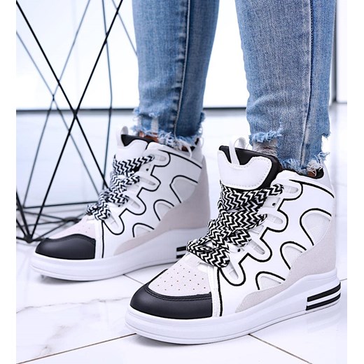 Sznurowane biało czarne trampki sneakersy na koturnie /F9-2 15779 D430/ ze sklepu Pantofelek24.pl w kategorii Buty sportowe damskie - zdjęcie 170808284