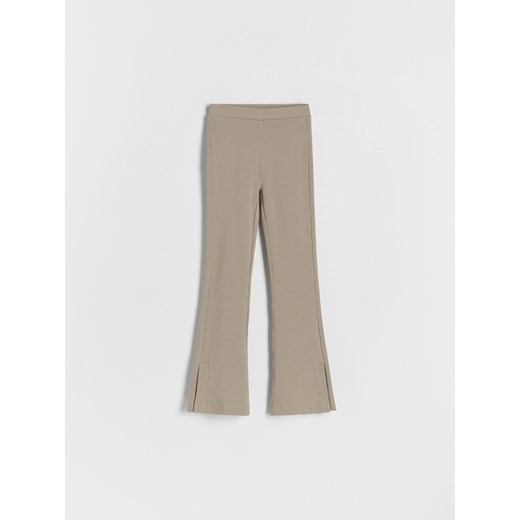 Reserved - Spodnie flare z rozcięciami - zielony ze sklepu Reserved w kategorii Spodnie dziewczęce - zdjęcie 170823700