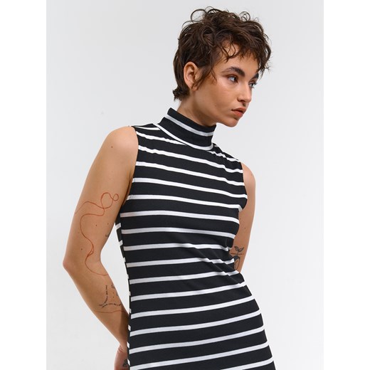 Sukienka Gate casual w paski prosta midi 