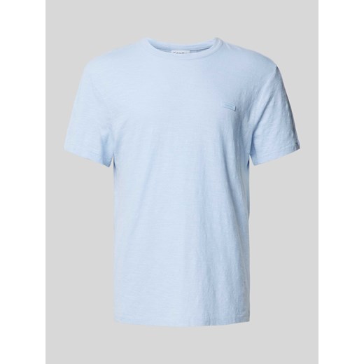 T-shirt z naszywką z logo ze sklepu Peek&Cloppenburg  w kategorii T-shirty męskie - zdjęcie 170842374