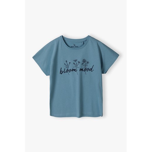T-shirt dzianinowy dla dziewczynki - niebieski ze sklepu 5.10.15 w kategorii Bluzki dziewczęce - zdjęcie 170850803