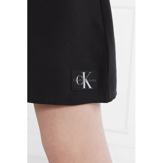 Sukienka Calvin Klein na ramiączkach mini z paskami z okrągłym dekoltem 